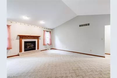 893 West Street Street, Wadsworth, OH 44281 - Photo 11