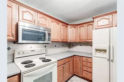 893 West Street Street, Wadsworth, OH 44281 - Photo 17