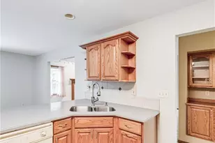 893 West Street St, Wadsworth, OH 44281 - Photo 15