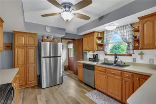 795 Rustic Ridge Rd, Zanesville, OH 43701 - Photo 17
