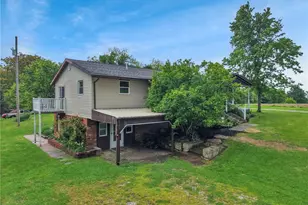 795 Rustic Ridge Rd, Zanesville, OH 43701 - Photo 3