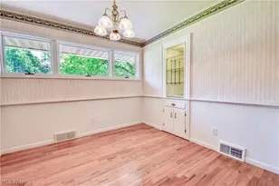 8905 Spring Valley Dr, Mentor, OH 44060 - Photo 13