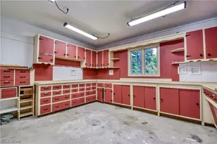 8905 Spring Valley Dr, Mentor, OH 44060 - Photo 33
