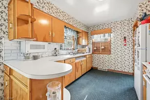 1172 Westwood Dr NW, Warren, OH 44485 - Photo 9