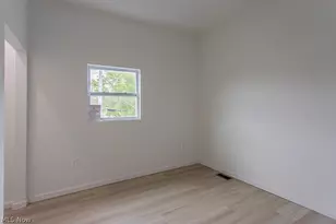 1358 Belvedere Ave SE, Warren, OH 44484 - Photo 21