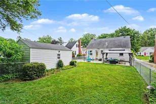2044 26th St, Cuyahoga Falls, OH 44223 - Photo 3
