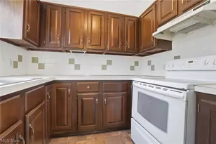 2967 Stockton Ave, Akron, OH 44314 - Photo 13