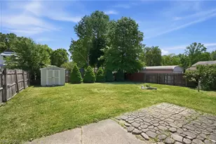 2967 Stockton Ave, Akron, OH 44314 - Photo 31