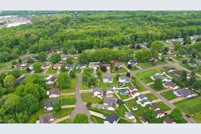 1208 Cedarwood Drive, Mineral Ridge, OH 44440 - Photo 33