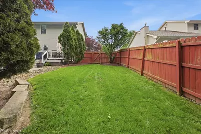 1208 Cedarwood Drive, Mineral Ridge, OH 44440 - Photo 29