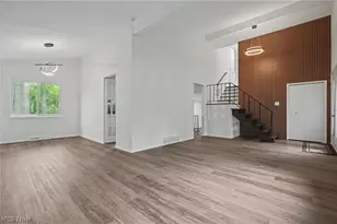6536 Duneden Ave, Solon, OH 44139 - Photo 7