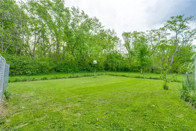 1682 S County Line Road, Geneva, OH 44041 - Photo 35