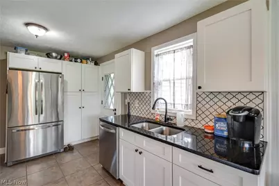 1682 S County Line Road, Geneva, OH 44041 - Photo 11