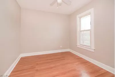 19211 Shawnee Avenue #2/UP, Loveland, OH 44119 - Photo 13