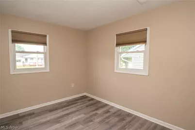 1060 Orchard Avenue NE, North Canton, OH 44720 - Photo 15