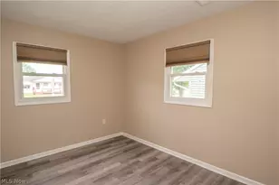 1060 Orchard Ave NE, North Canton, OH 44720 - Photo 15