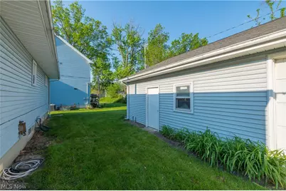 128 Forest Boulevard, Avon Lake, OH 44012 - Photo 41