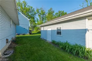 128 Forest Blvd, Avon Lake, OH 44012 - Photo 41