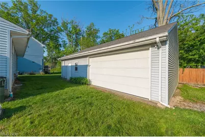 128 Forest Boulevard, Avon Lake, OH 44012 - Photo 31