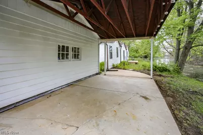 701 Portage Lakes Drive, Coventry, OH 44319 - Photo 9