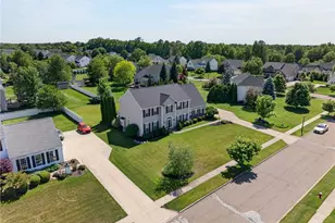 3483 Symphony St, Cuyahoga Falls, OH 44223 - Photo 41