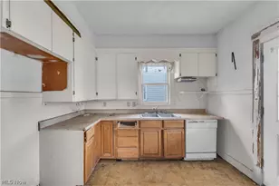 345 12th St, Elyria, OH 44035 - Photo 21