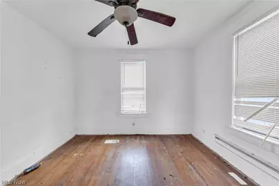 345 12th Street, Elyria, OH 44035 - Photo 19