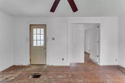 345 12th Street, Elyria, OH 44035 - Photo 17