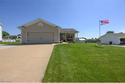 312 Apple Ridge Drive, Apple Creek, OH 44606 - Photo 3