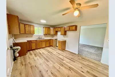 9214 Blueberry Lane, Macedonia, OH 44056 - Photo 7