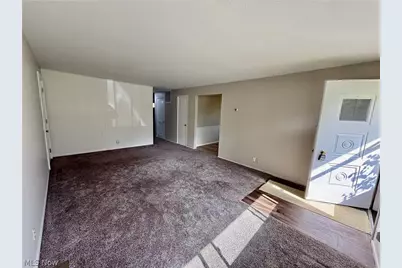 9214 Blueberry Lane, Macedonia, OH 44056 - Photo 3