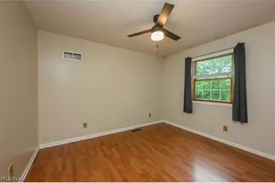 6169 Shipslanding Avenue NW, Canton, OH 44718 - Photo 15