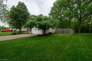 6169 Shipslanding Ave NW, Canton, OH 44718 - Photo 27