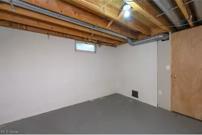 6169 Shipslanding Avenue NW, Canton, OH 44718 - Photo 29