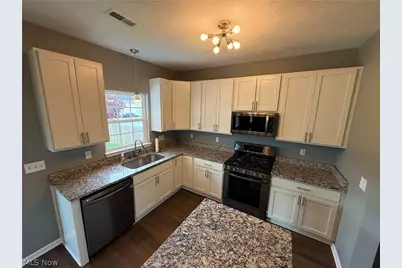 205 S Settlers Lane, Painesville, OH 44077 - Photo 11