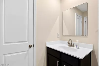 532 Roberta Drive, Painesville, OH 44077 - Photo 27