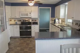 7351 Starcliff Ave NW, North Canton, OH 44720 - Photo 9