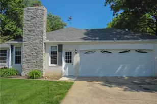 7351 Starcliff Ave NW, North Canton, OH 44720 - Photo 3