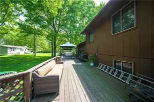 5305 Beechwood Rd, Ravenna, OH 44266 - Photo 31