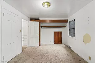 1358 Peckham St, Akron, OH 44320 - Photo 15