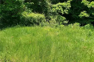 1112 Swann Rd, Charleston, WV 25314 - Photo 3
