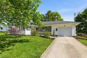 822 Hoover Dr, Ashland, OH 44805 - Photo 1