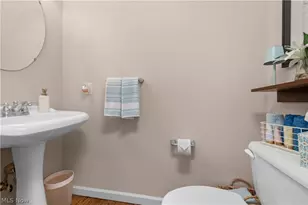 6901 Buck Horn Blvd, Lorain, OH 44053 - Photo 25