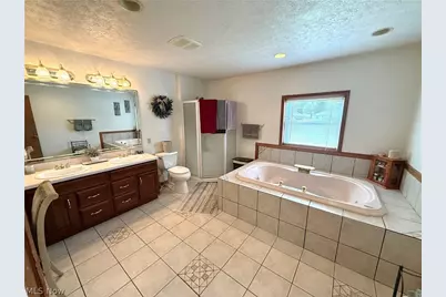 5520 Sharon Drive, Youngstown, OH 44512 - Photo 17