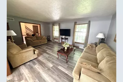 5520 Sharon Drive, Youngstown, OH 44512 - Photo 5