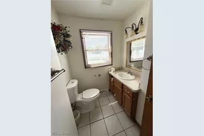 5520 Sharon Drive, Youngstown, OH 44512 - Photo 11