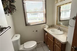 5520 Sharon Dr, Youngstown, OH 44512 - Photo 11