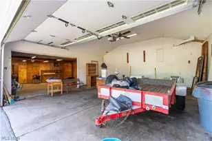 4260 Broadway Ave NE, Louisville, OH 44641 - Photo 25