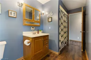 4260 Broadway Ave NE, Louisville, OH 44641 - Photo 13