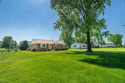 4260 Broadway Avenue NE, Louisville, OH 44641 - Photo 33